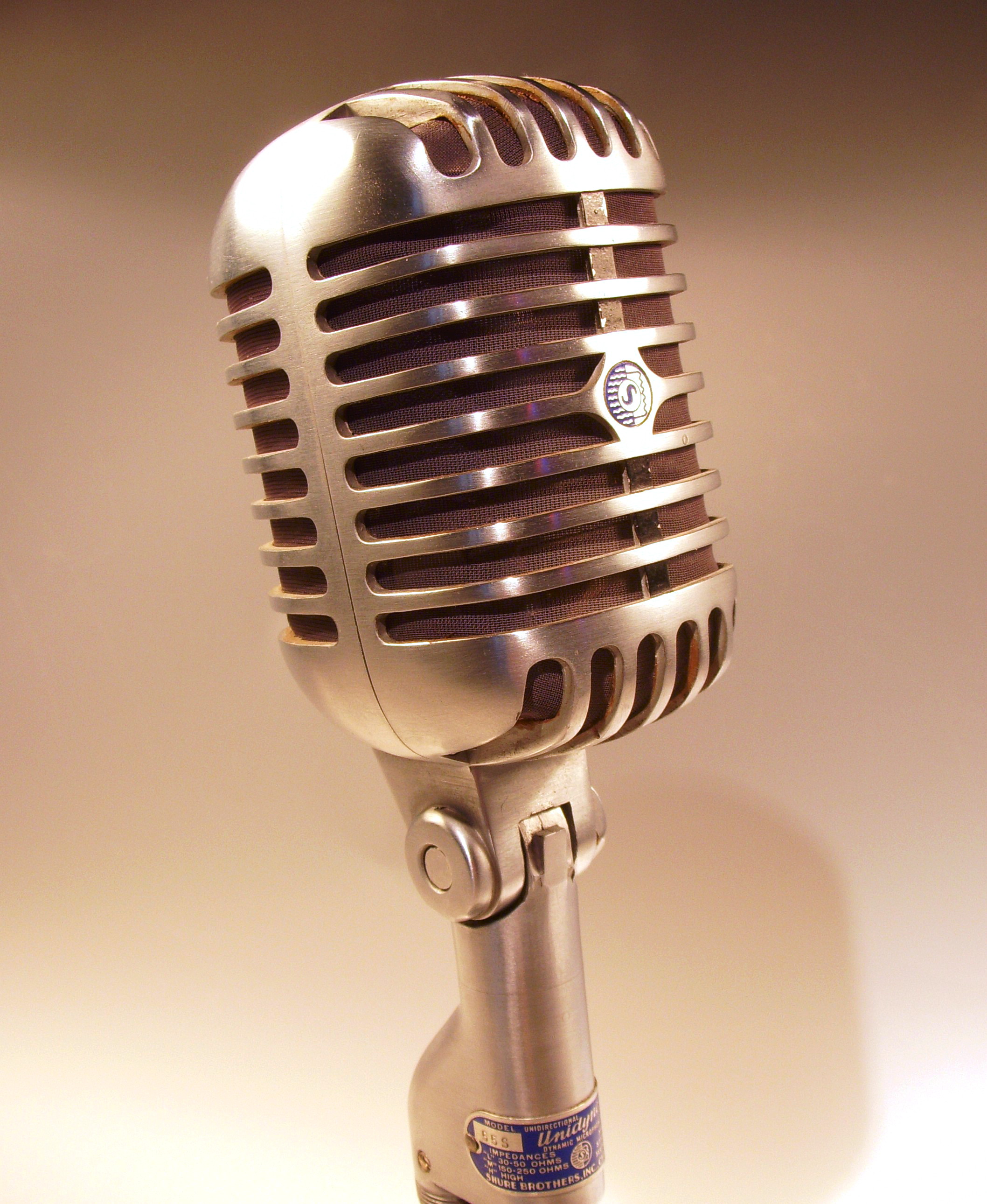 A microphone